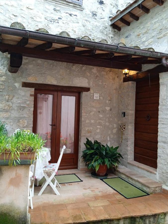 Appartamento Storico A Valle San Martino Di Spoleto Ngoại thất bức ảnh