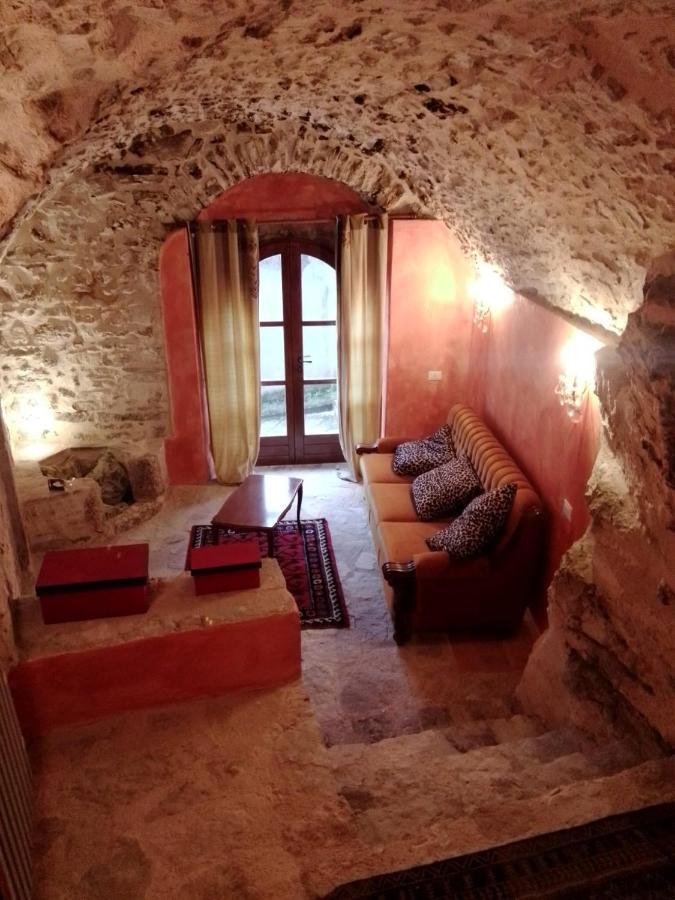 Appartamento Storico A Valle San Martino Di Spoleto Ngoại thất bức ảnh