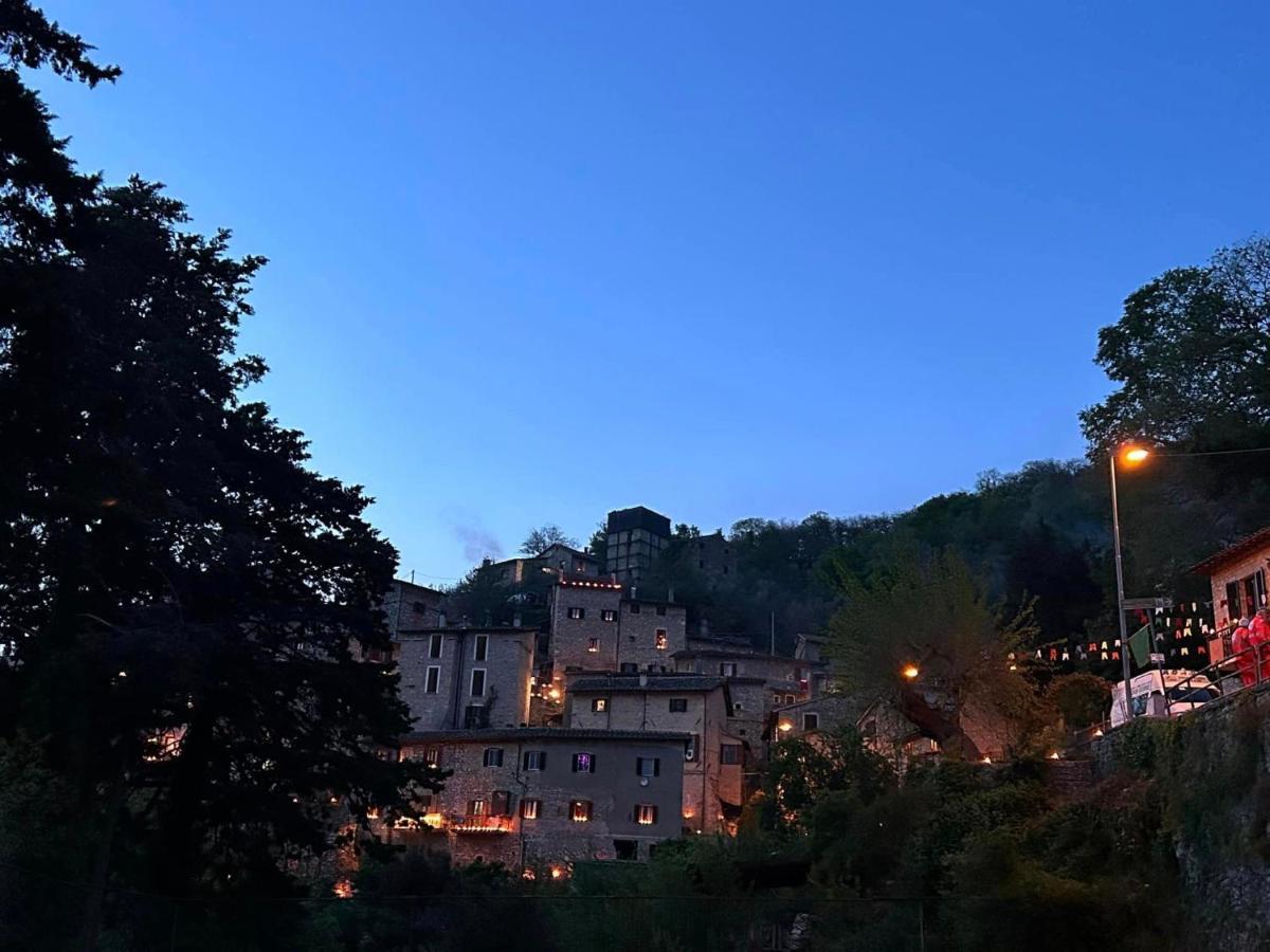 Appartamento Storico A Valle San Martino Di Spoleto Ngoại thất bức ảnh