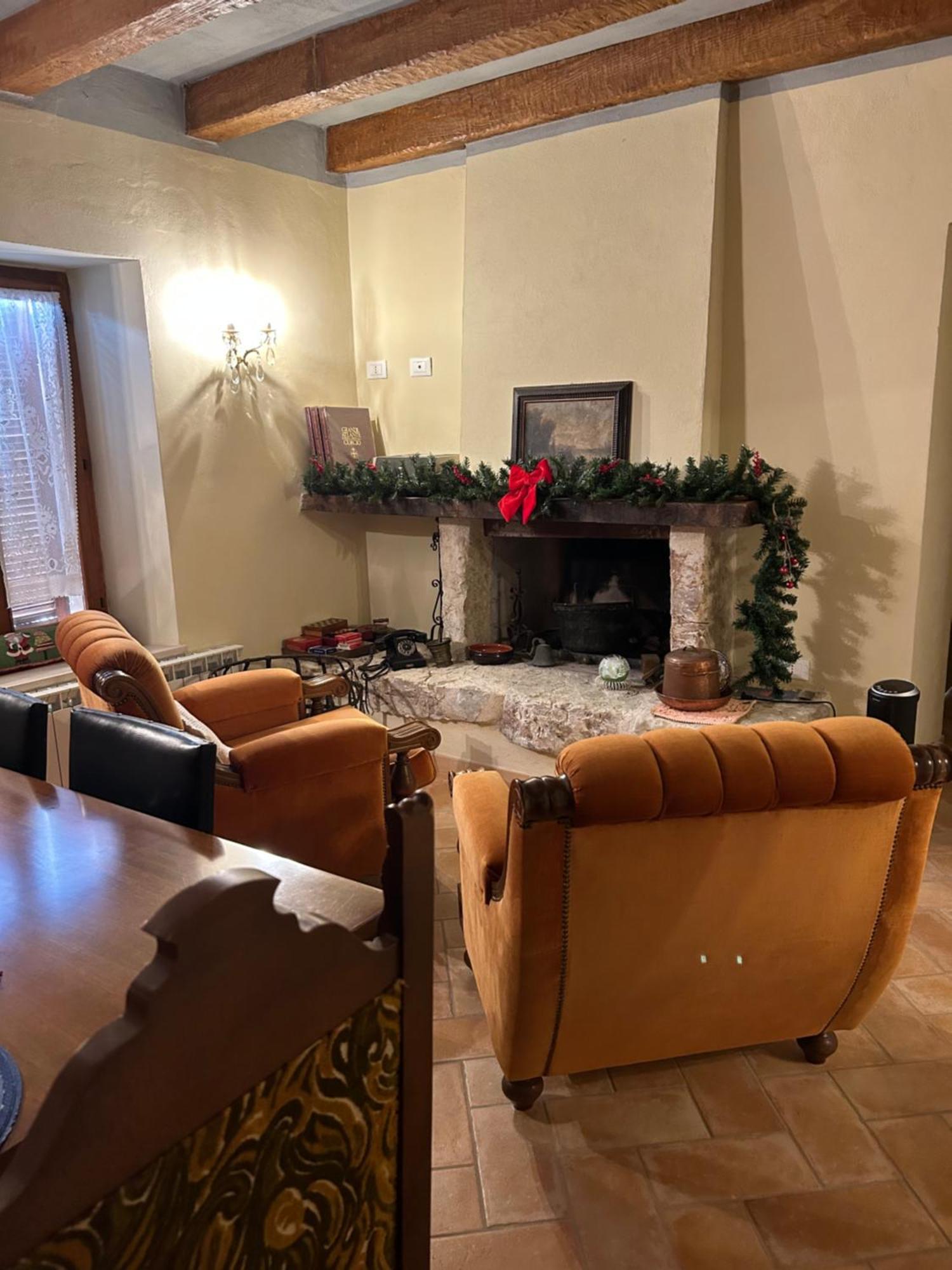 Appartamento Storico A Valle San Martino Di Spoleto Ngoại thất bức ảnh