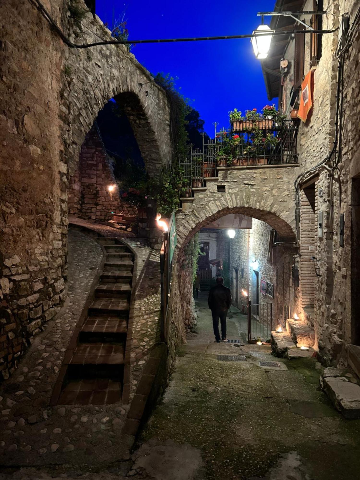 Appartamento Storico A Valle San Martino Di Spoleto Ngoại thất bức ảnh